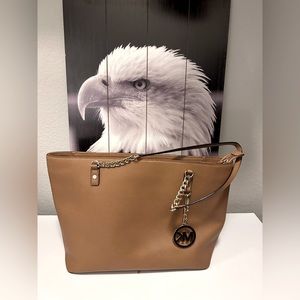 Michael Kors big tote bag